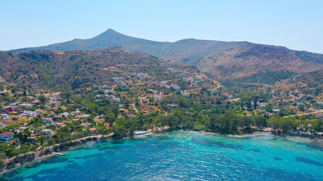 Villa Harmonia Aegina Buitenkant foto